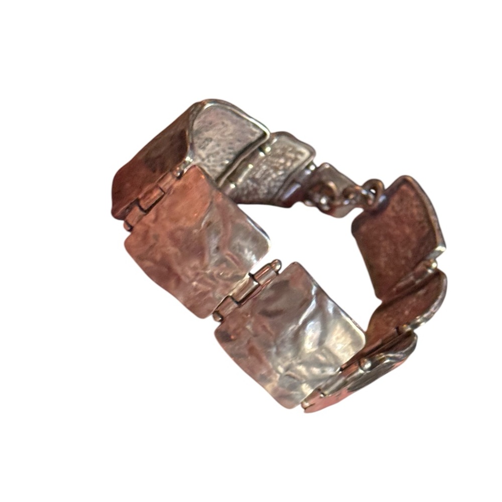 Lovely vintage Israel 925 sterling silver hammered metal modernist bracelet